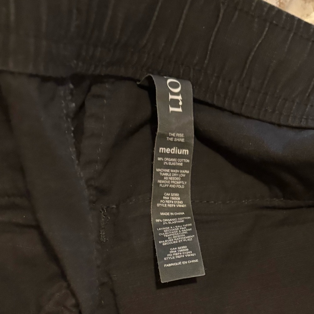 Vuori Women's Ripstop pants - Picture 2 of 5
